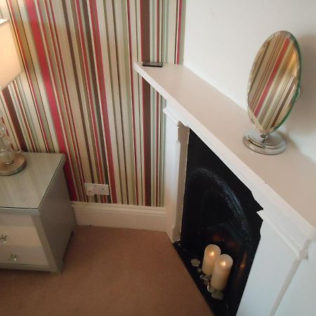 Westwell Hall Ilfracombe Buitenkant foto