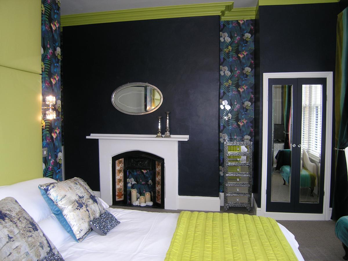 Westwell Hall Ilfracombe Buitenkant foto