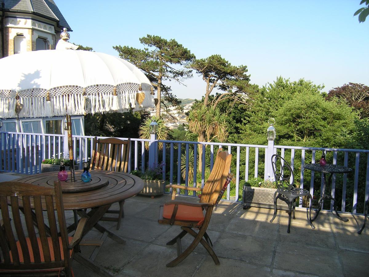 Westwell Hall Ilfracombe Buitenkant foto